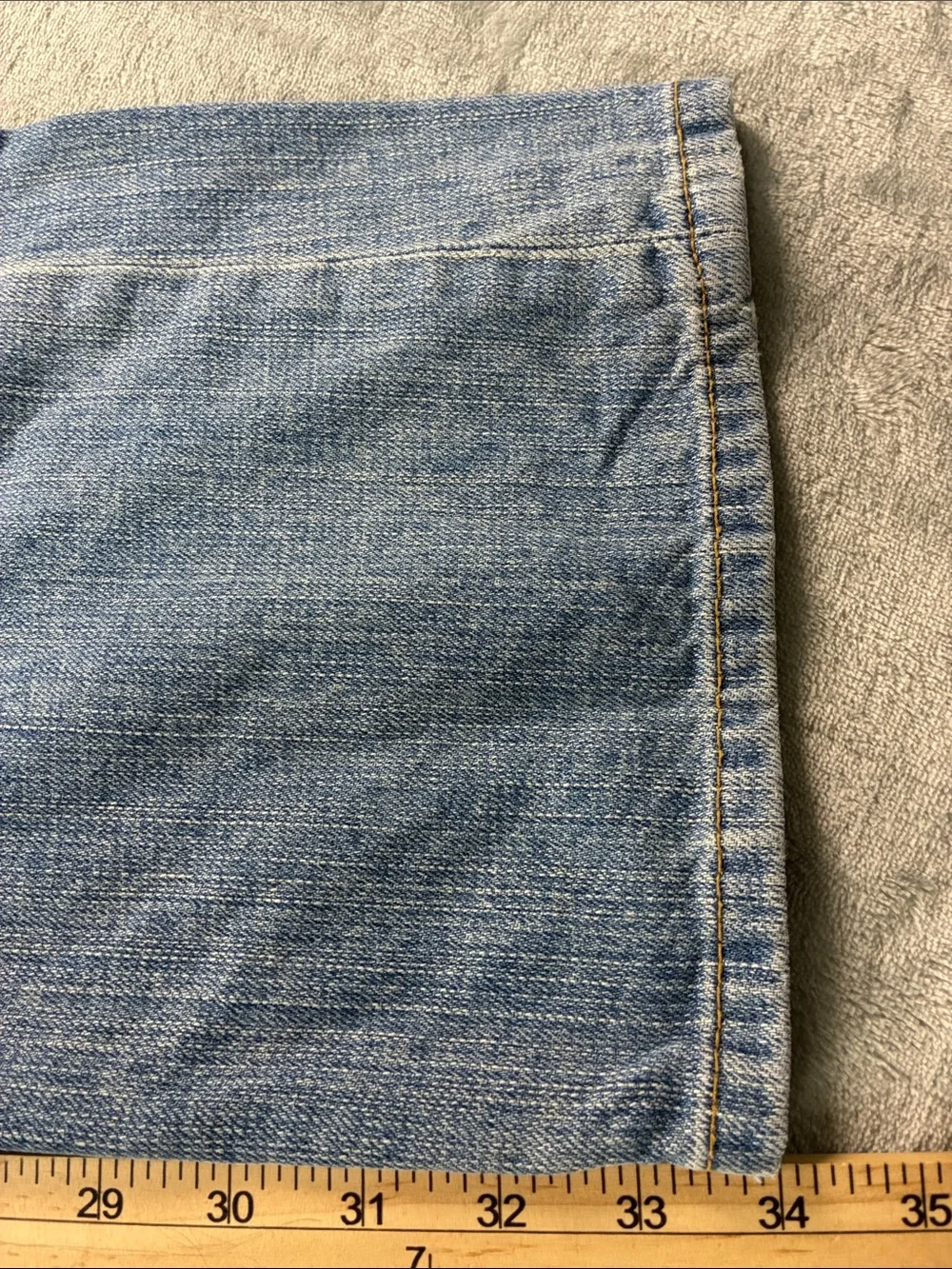 Levis classic straight
